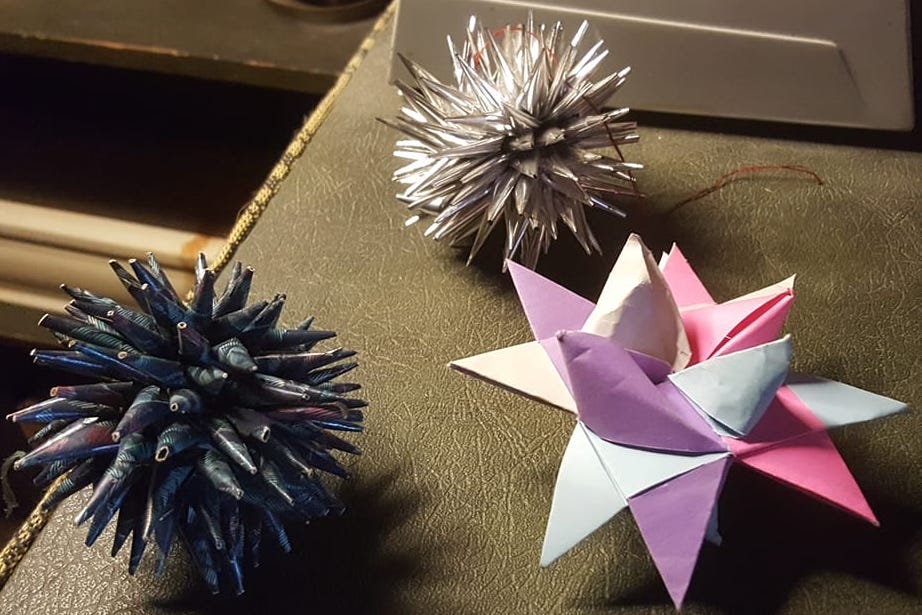 German paper star and porcupine balls